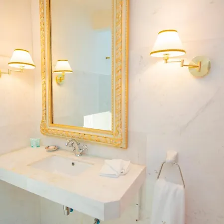Casa Rocca Piccola 4*