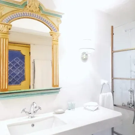 Casa Rocca Piccola 4*