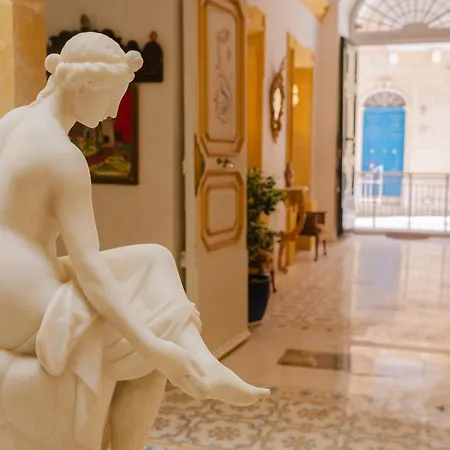Casa Rocca Piccola Bed and Breakfast Βαλέτα