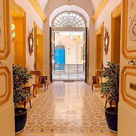 Casa Rocca Piccola 4*