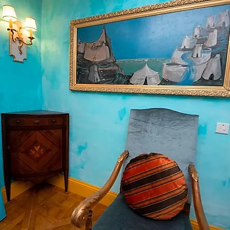 Casa Rocca Piccola Bed & Breakfast 4*